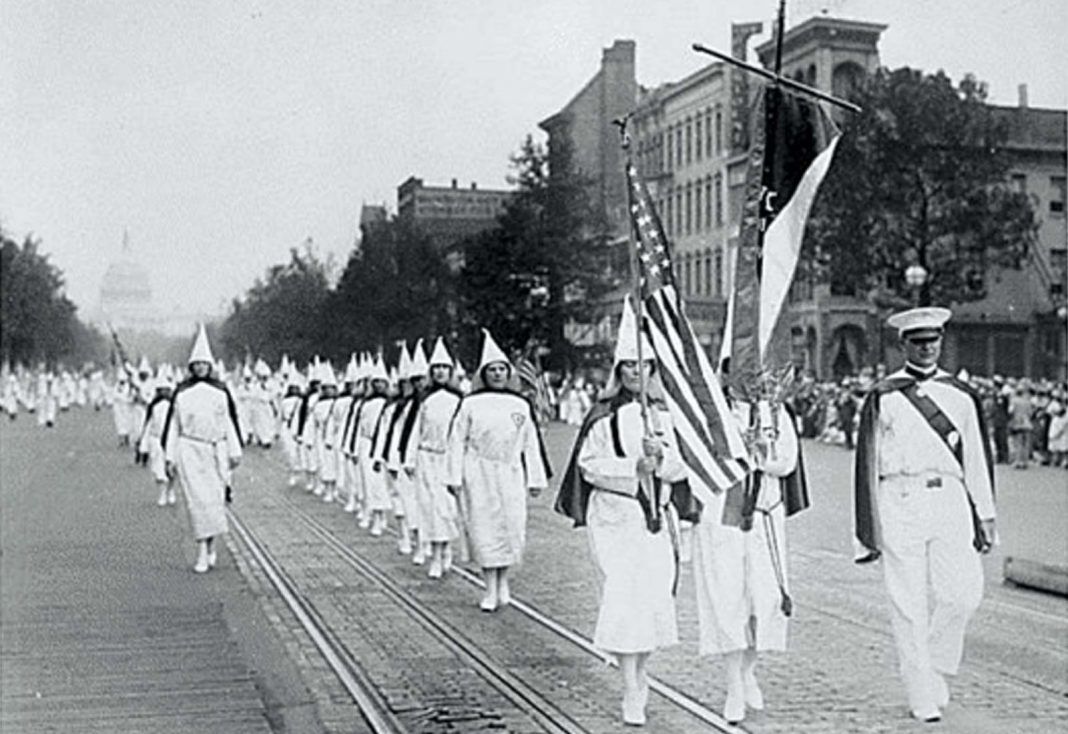 women-ku-klux-klan
