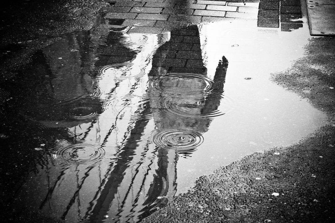 rain-2538430_1920