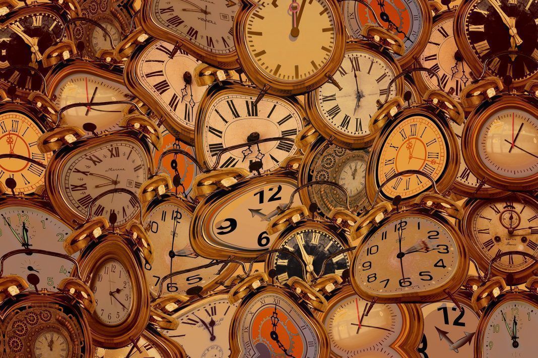 time-2801595_1920