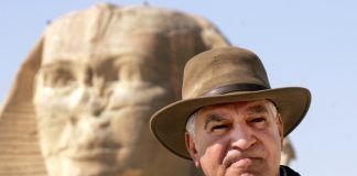 El egiptólogo Zahi Hawas impartirá una conferencia en Madrid con motivo de la exposición «Tutankhamón: La Tumba y sus Tesoros»