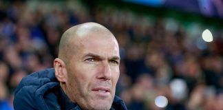 Zidane busca su flor