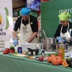 Nace «Acoge un Plato» en la terraza de Casa Árabe