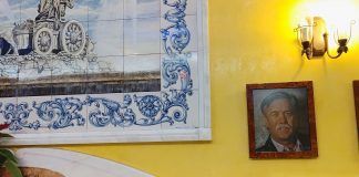 Charlando con Antonio Pérez Henares