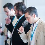 Ignacio Arzuaga, CEO, junto al director tÇcnico Adolfo Gonzlez y al fondo el cellar master Javier Dominguez