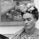 Frida Khalo, inspiración y condición femenina detrás del espejo
