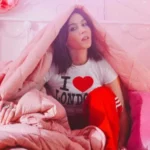 Chiara Oliver presenta su primer EP «La libreta rosa»