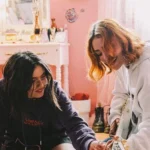 Chiara Oliver estrena «El Parque» junto a Violeta Hódar