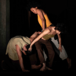 Se estrena BAILO, de la compañía Ventrículo|Veloz: un espectáculo donde los cuerpos narran, a través de la danza, historias de personas refugiadas