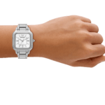 AR11742-onwrist